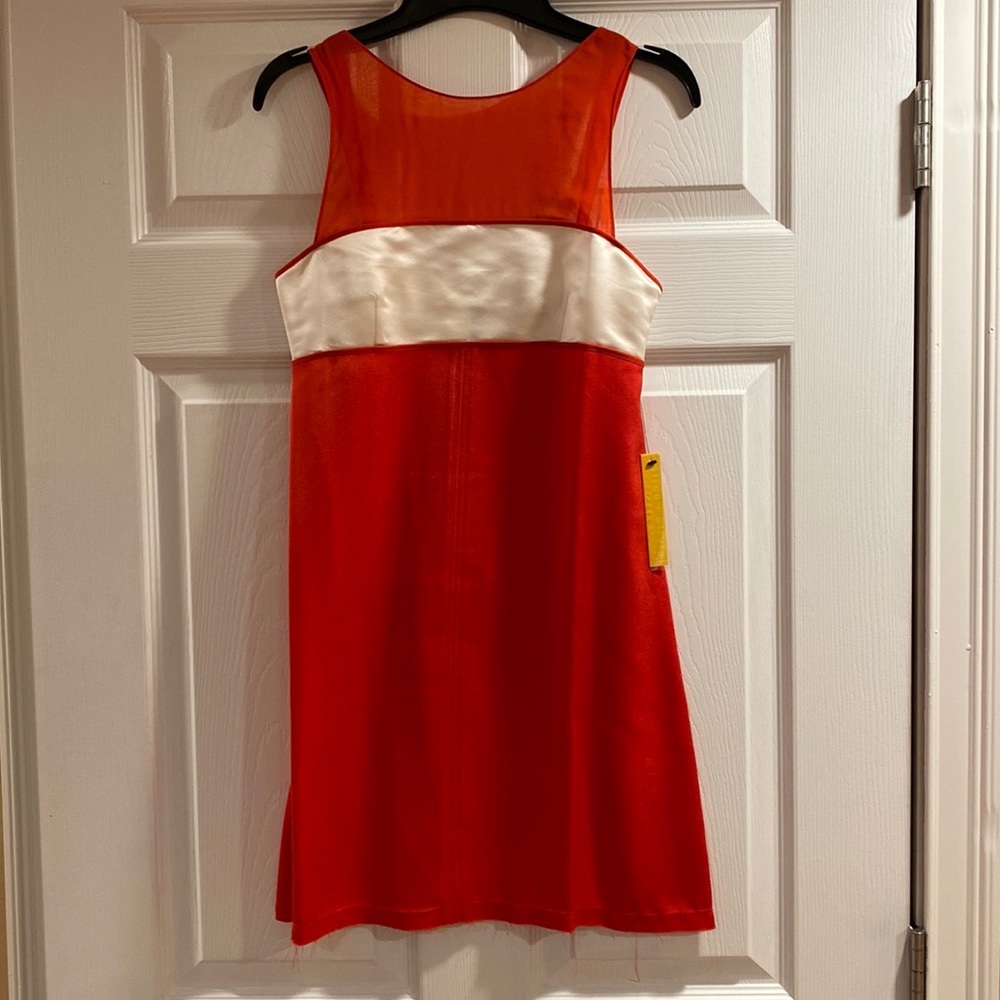 NWT.  Alice + Olivia 31” length